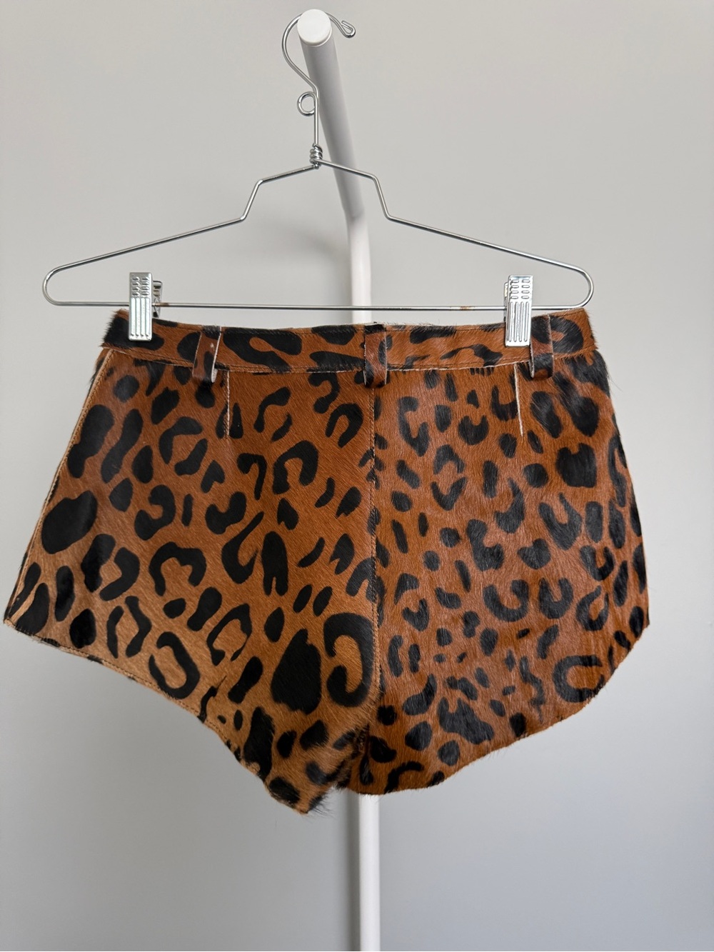 Understated Leather Leopard Pony Hair Shorts Medium - Picture 5 of 5